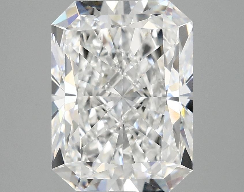 3.08 Carat Radiant Shaped Excellent Cut VVS2 IGI Certified Lab Grown Diamond