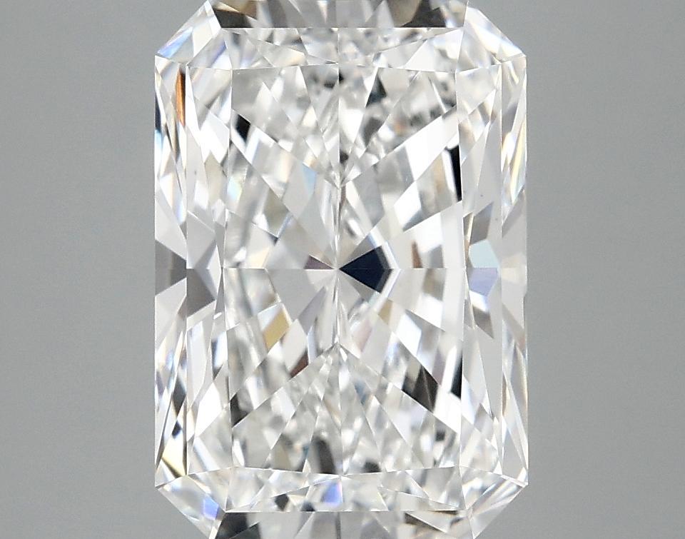 3.98 Carat Radiant Shaped Ideal Cut VVS2 IGI Certified Lab Grown Diamond