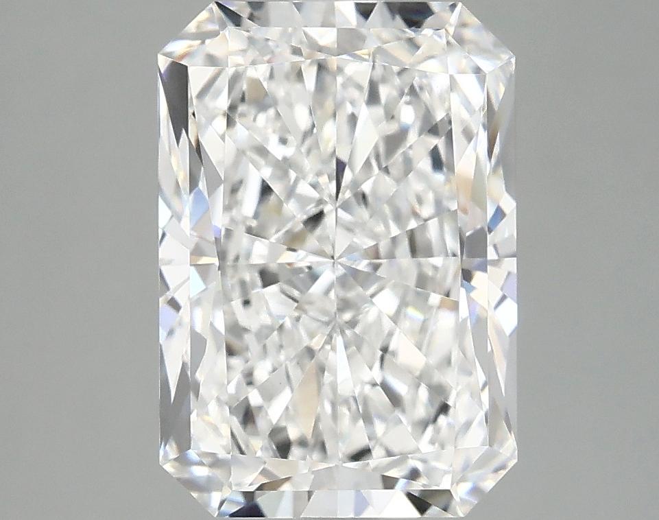 3.79 Carat Radiant Shaped Ideal Cut VVS2 IGI Certified Lab Grown Diamond