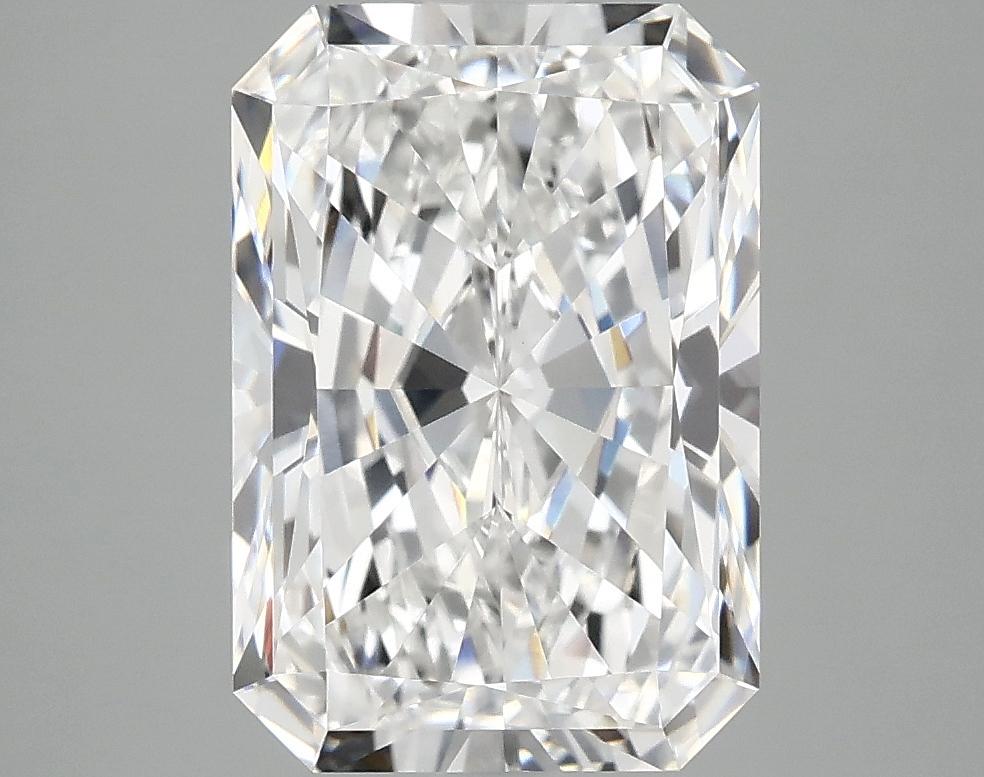 3.9 Carat Radiant Shaped Ideal Cut VVS2 IGI Certified Lab Grown Diamond