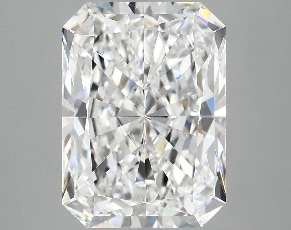 3.86 Carat Radiant Shaped Excellent Cut VVS2 IGI Certified Lab Grown Diamond
