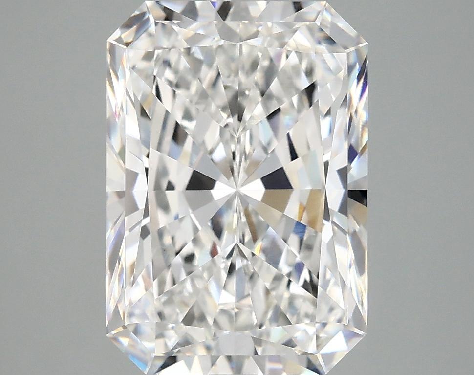 4.18 Carat Radiant Shaped Ideal Cut VVS2 IGI Certified Lab Grown Diamond