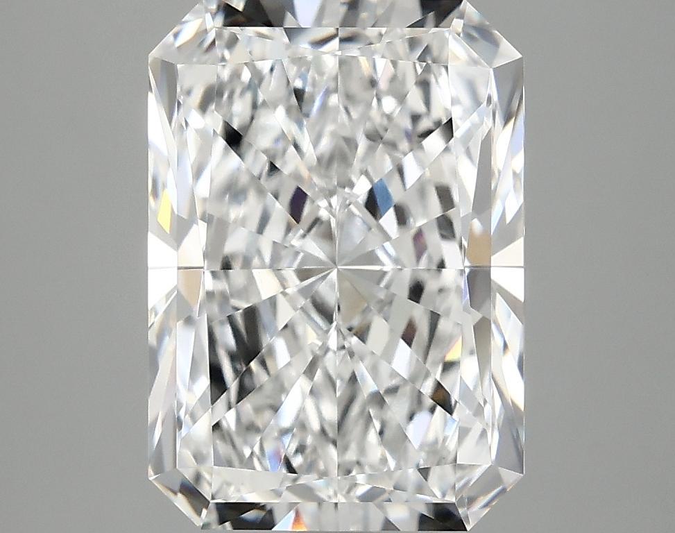 4.16 Carat Radiant Shaped Ideal Cut VVS2 IGI Certified Lab Grown Diamond