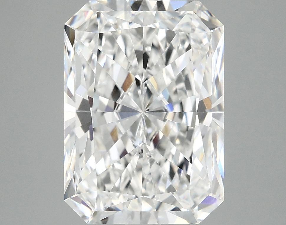 4.05 Carat Radiant Shaped Ideal Cut VVS2 IGI Certified Lab Grown Diamond