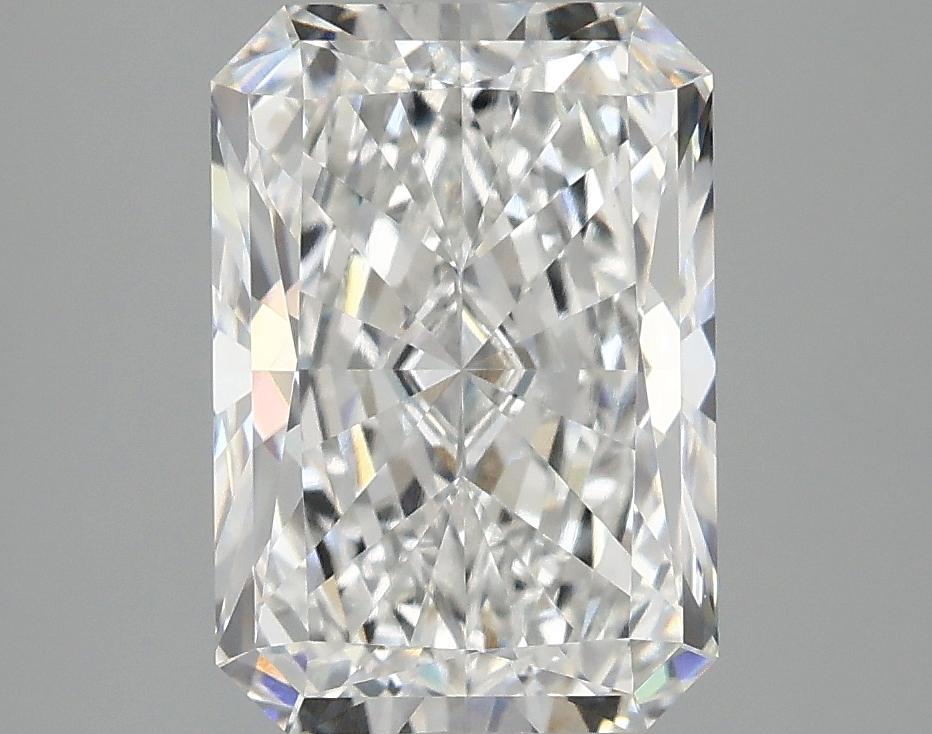 3.09 Carat Radiant Shaped Ideal Cut VVS2 IGI Certified Lab Grown Diamond