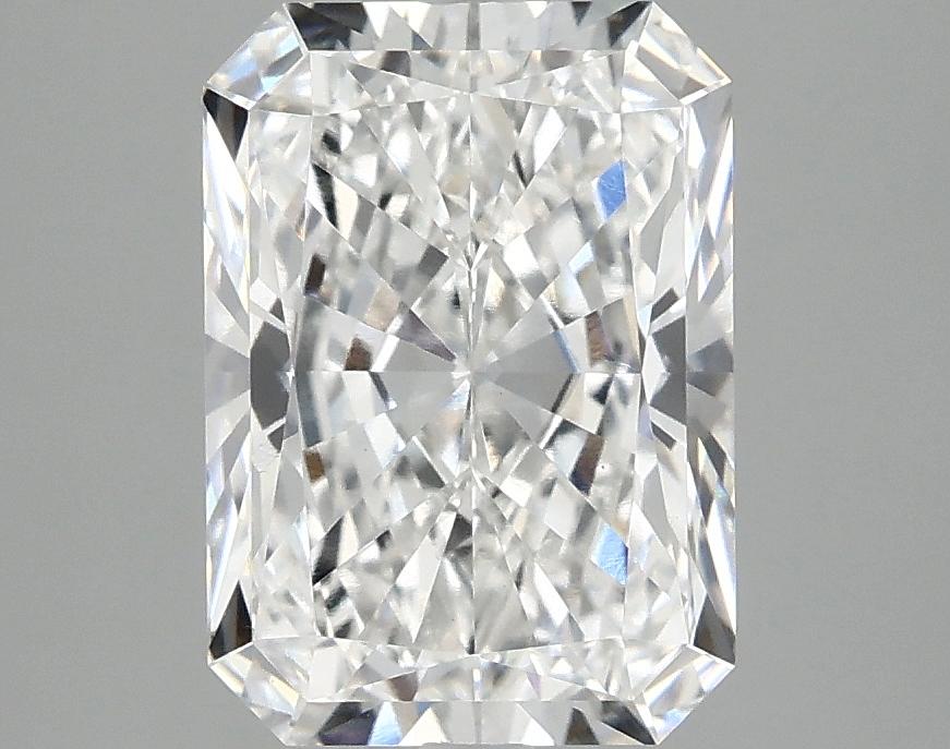 3.07 Carat Radiant Shaped Ideal Cut VVS2 IGI Certified Lab Grown Diamond