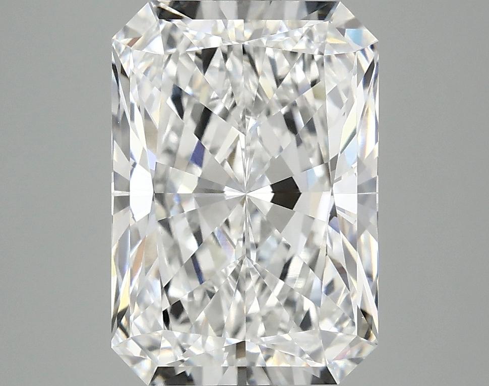 4.07 Carat Radiant Shaped Ideal Cut VVS2 IGI Certified Lab Grown Diamond