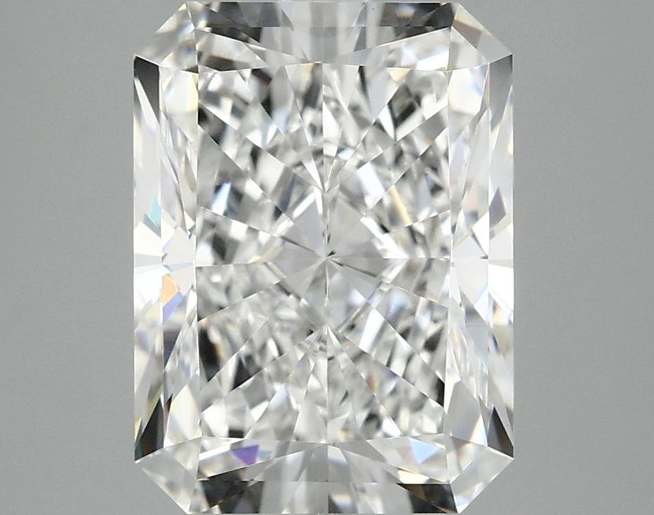 4.03 Carat Radiant Shaped Excellent Cut VVS2 IGI Certified Lab Grown Diamond