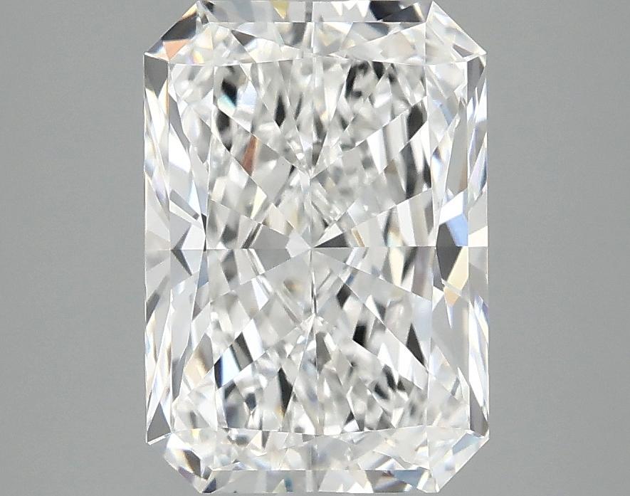 3.08 Carat Radiant Shaped Ideal Cut VVS2 IGI Certified Lab Grown Diamond