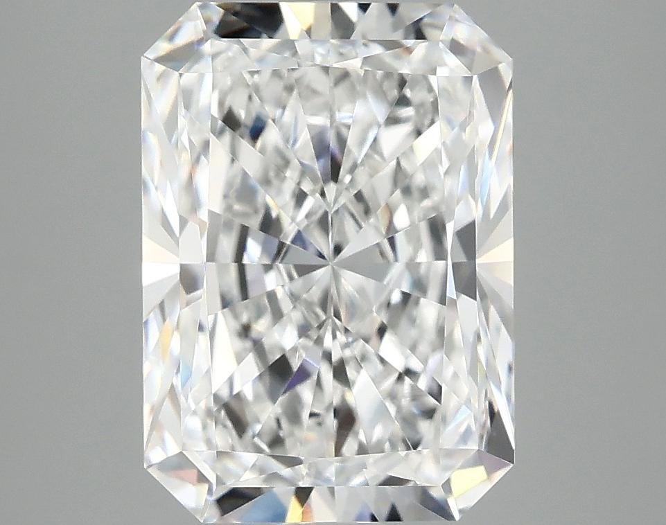 4.04 Carat Radiant Shaped Ideal Cut VVS2 IGI Certified Lab Grown Diamond