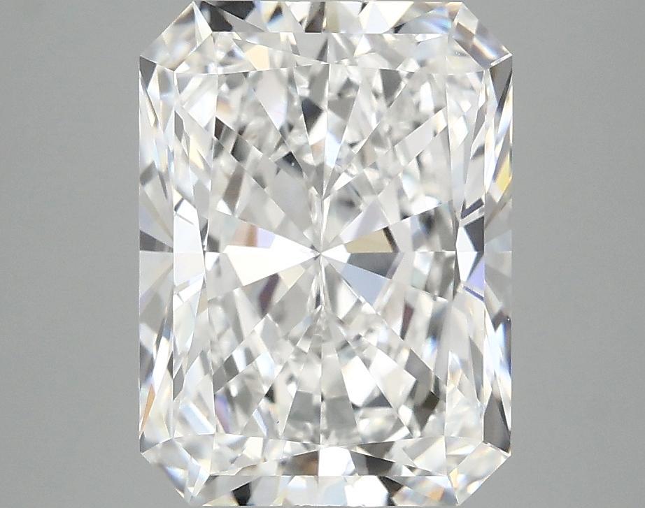 4.05 Carat Radiant Shaped Excellent Cut VVS2 IGI Certified Lab Grown Diamond