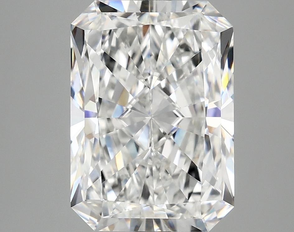 3.93 Carat Radiant Shaped Ideal Cut VVS2 IGI Certified Lab Grown Diamond