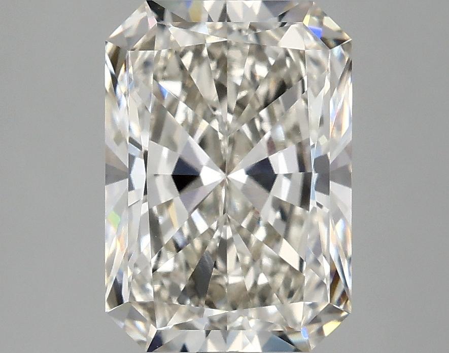 3.1 Carat Radiant Shaped Ideal Cut VVS2 IGI Certified Lab Grown Diamond