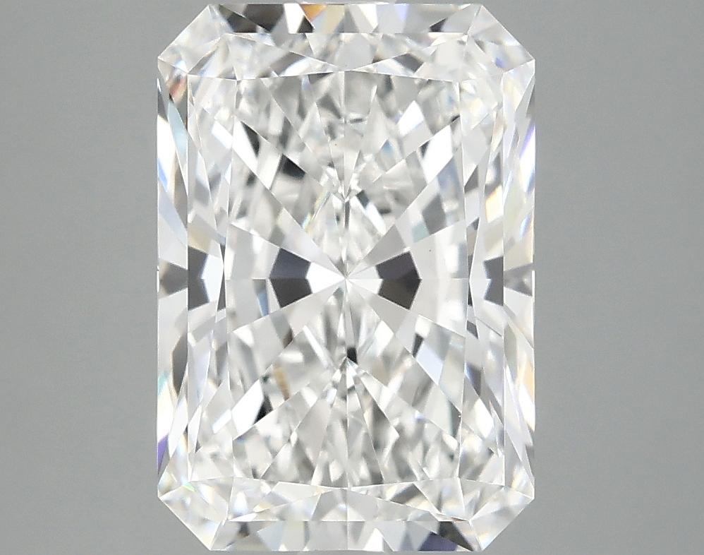 4.2 Carat Radiant Shaped Ideal Cut VVS2 IGI Certified Lab Grown Diamond