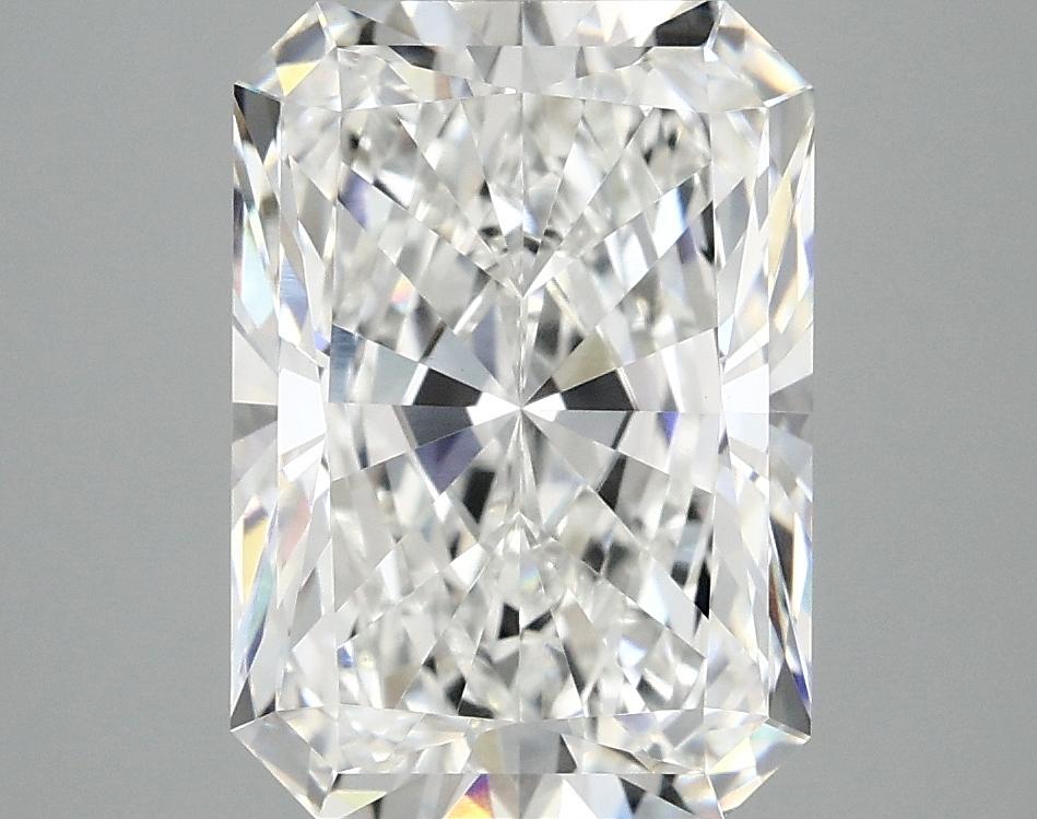 4.07 Carat Radiant Shaped Ideal Cut VVS2 IGI Certified Lab Grown Diamond