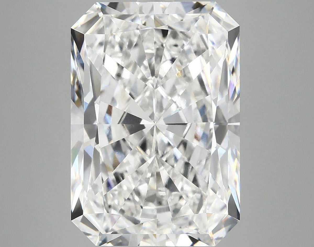 8.26 Carat Radiant Shaped Ideal Cut VVS2 IGI Certified Lab Grown Diamond