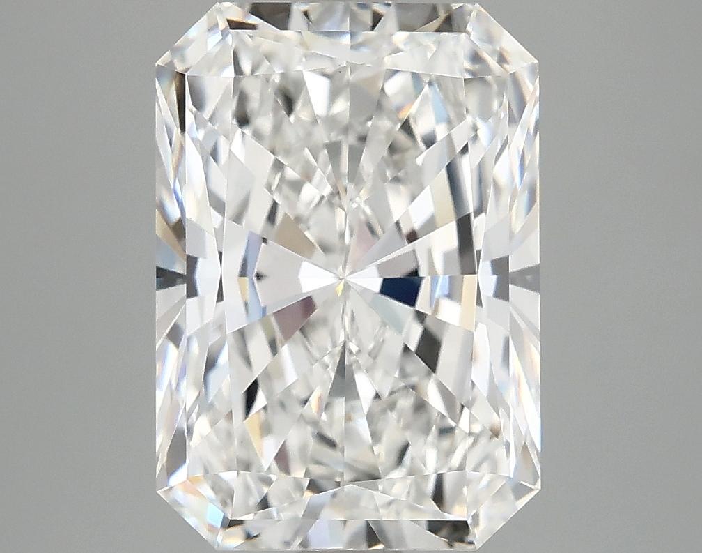 4.03 Carat Radiant Shaped Ideal Cut VVS2 IGI Certified Lab Grown Diamond