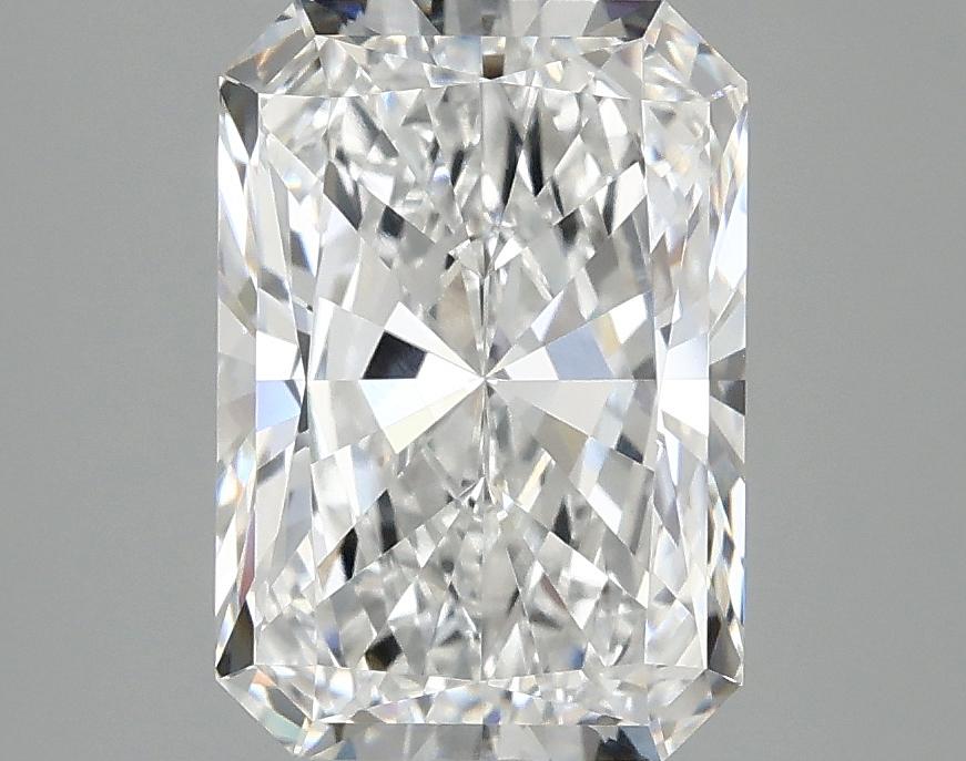 3.02 Carat Radiant Shaped Ideal Cut VVS2 IGI Certified Lab Grown Diamond