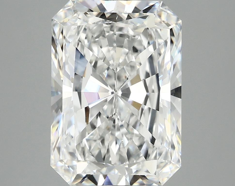 3.97 Carat Radiant Shaped Ideal Cut VS2 IGI Certified Lab Grown Diamond