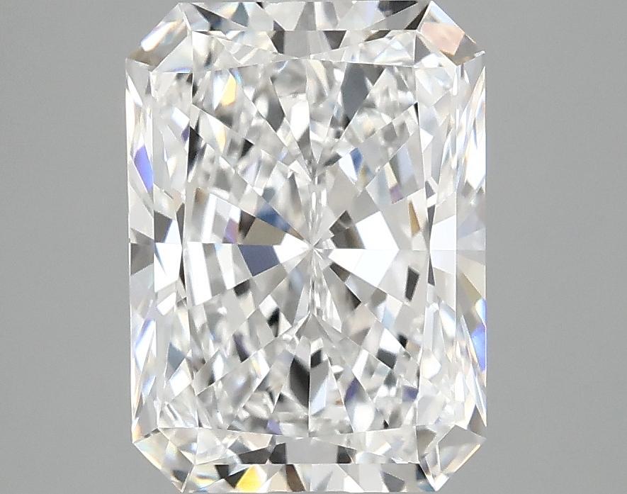 3.09 Carat Radiant Shaped Excellent Cut VS1 IGI Certified Lab Grown Diamond