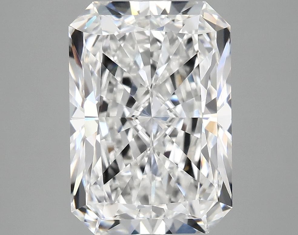 4.07 Carat Radiant Shaped Ideal Cut VVS2 IGI Certified Lab Grown Diamond