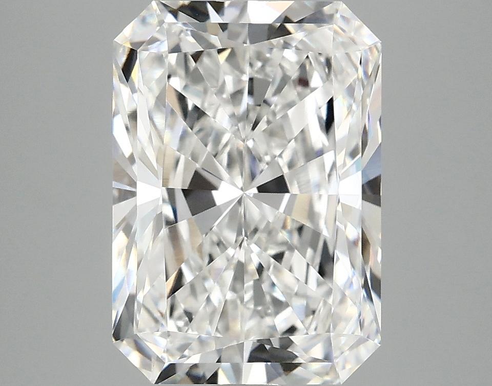 4.1 Carat Radiant Shaped Ideal Cut VVS2 IGI Certified Lab Grown Diamond
