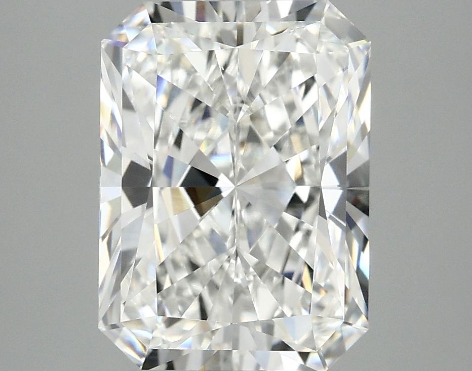 4.04 Carat Radiant Shaped Excellent Cut VVS2 IGI Certified Lab Grown Diamond
