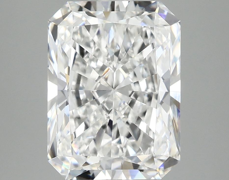 4.06 Carat Radiant Shaped Excellent Cut VVS2 IGI Certified Lab Grown Diamond