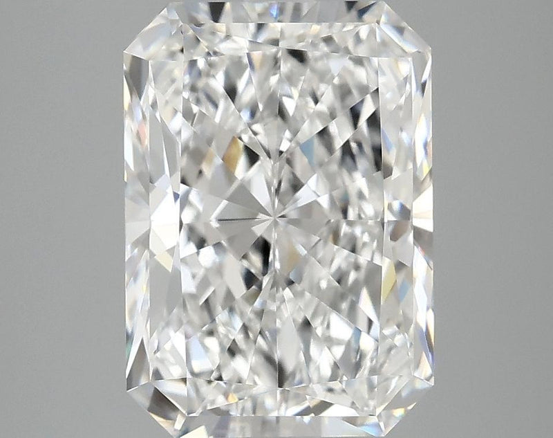 4.05 Carat Radiant Shaped Ideal Cut VVS2 IGI Certified Lab Grown Diamond