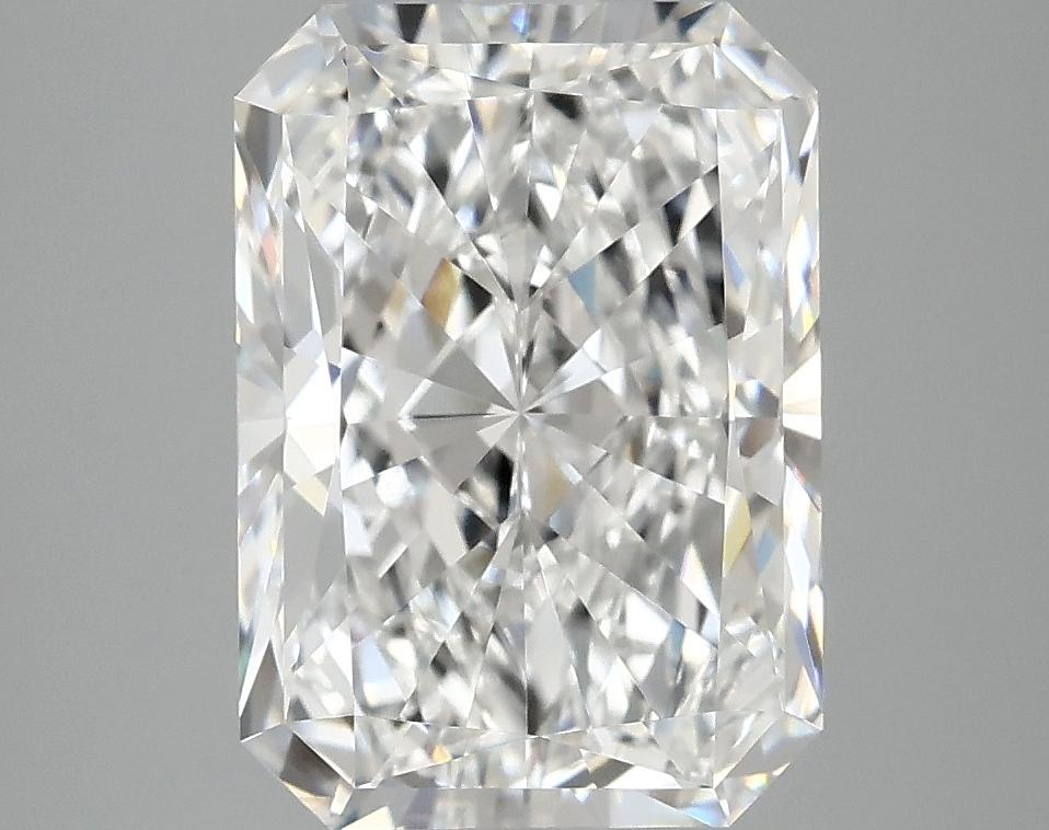 4.05 Carat Radiant Shaped Ideal Cut VVS2 IGI Certified Lab Grown Diamond