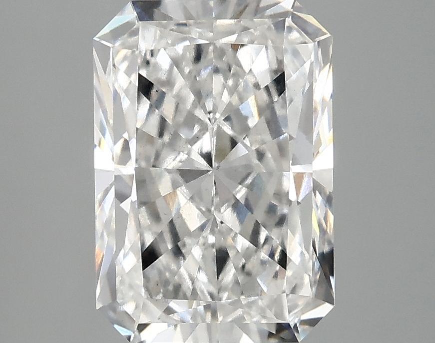 3.01 Carat Radiant Shaped Ideal Cut VS2 IGI Certified Lab Grown Diamond