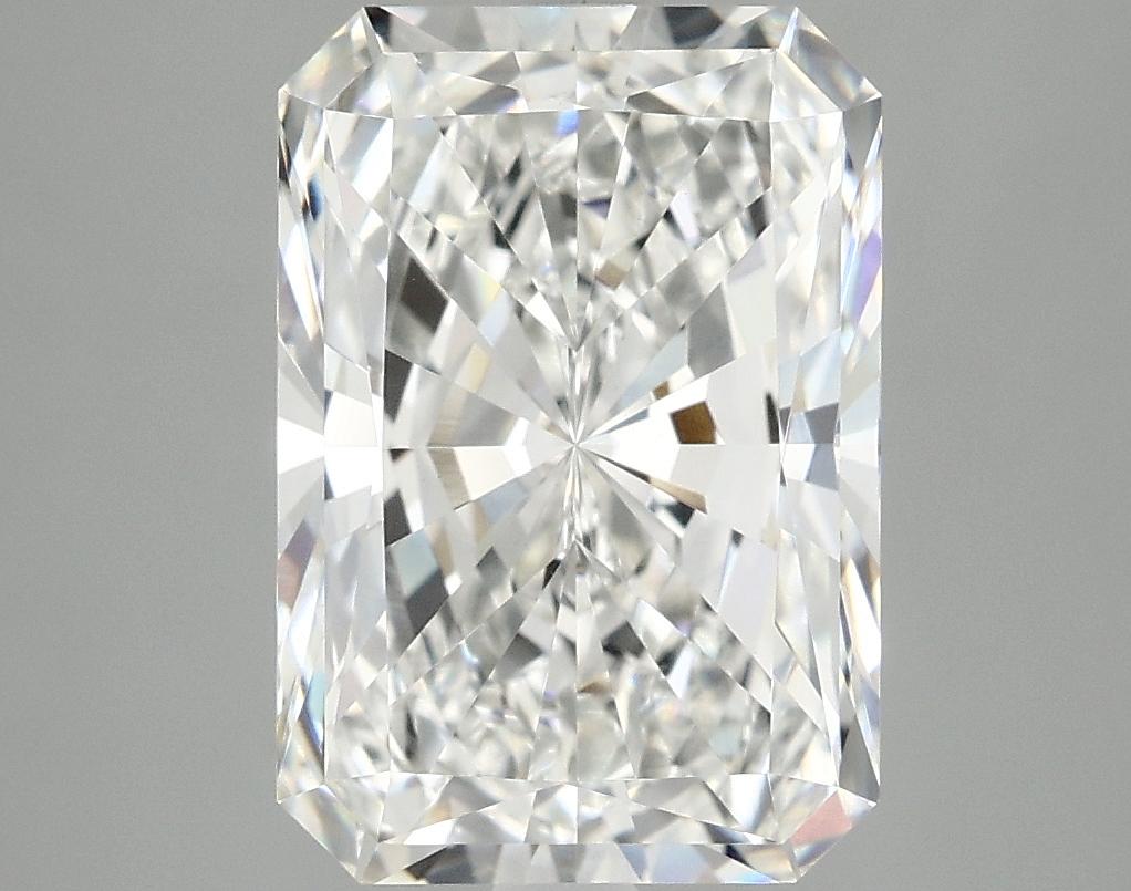 4.05 Carat Radiant Shaped Ideal Cut VVS2 IGI Certified Lab Grown Diamond