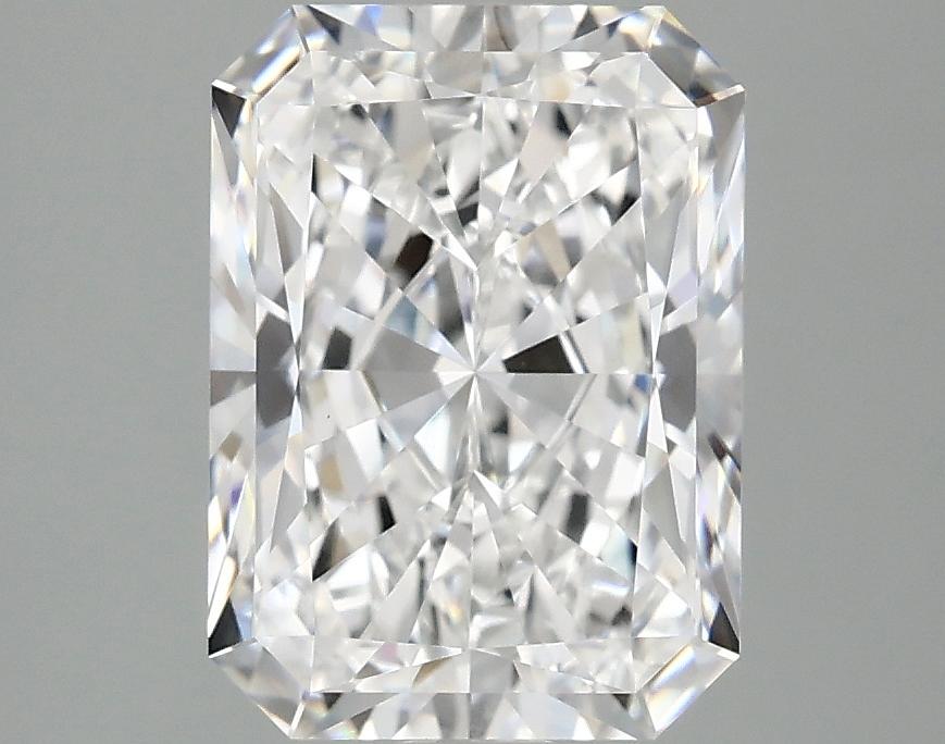 3.1 Carat Radiant Shaped Excellent Cut VVS2 IGI Certified Lab Grown Diamond