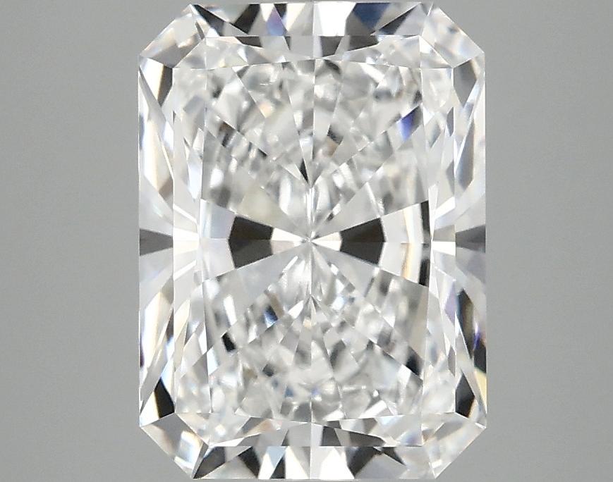 3.1 Carat Radiant Shaped Excellent Cut VVS2 IGI Certified Lab Grown Diamond