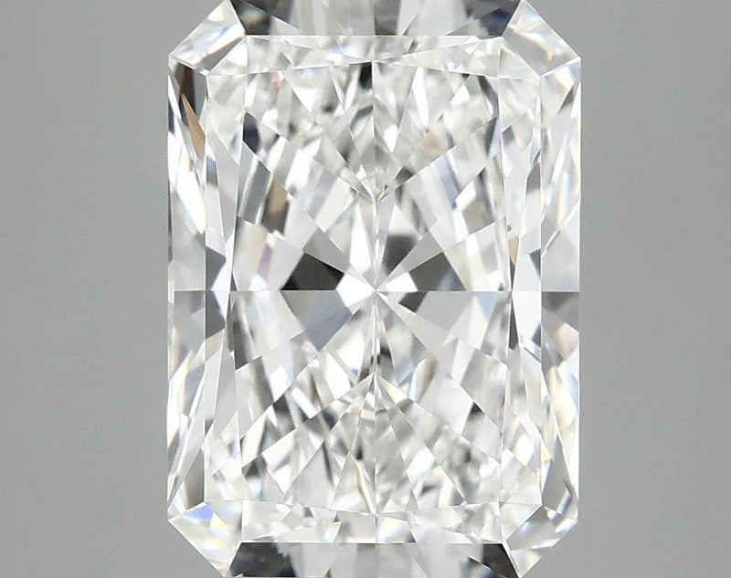 4.08 Carat Radiant Shaped Ideal Cut VVS2 IGI Certified Lab Grown Diamond