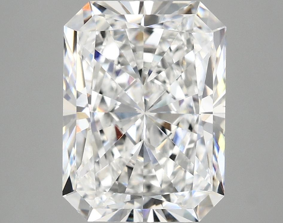4.07 Carat Radiant Shaped Excellent Cut VVS2 IGI Certified Lab Grown Diamond