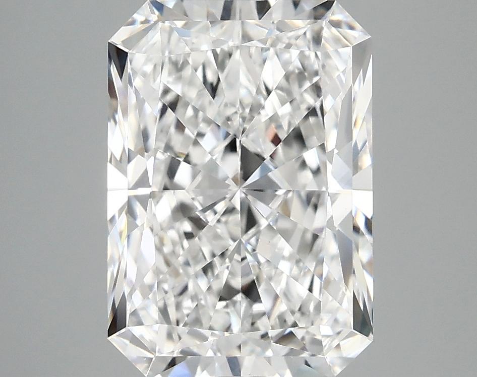 3.93 Carat Radiant Shaped Ideal Cut VS1 IGI Certified Lab Grown Diamond