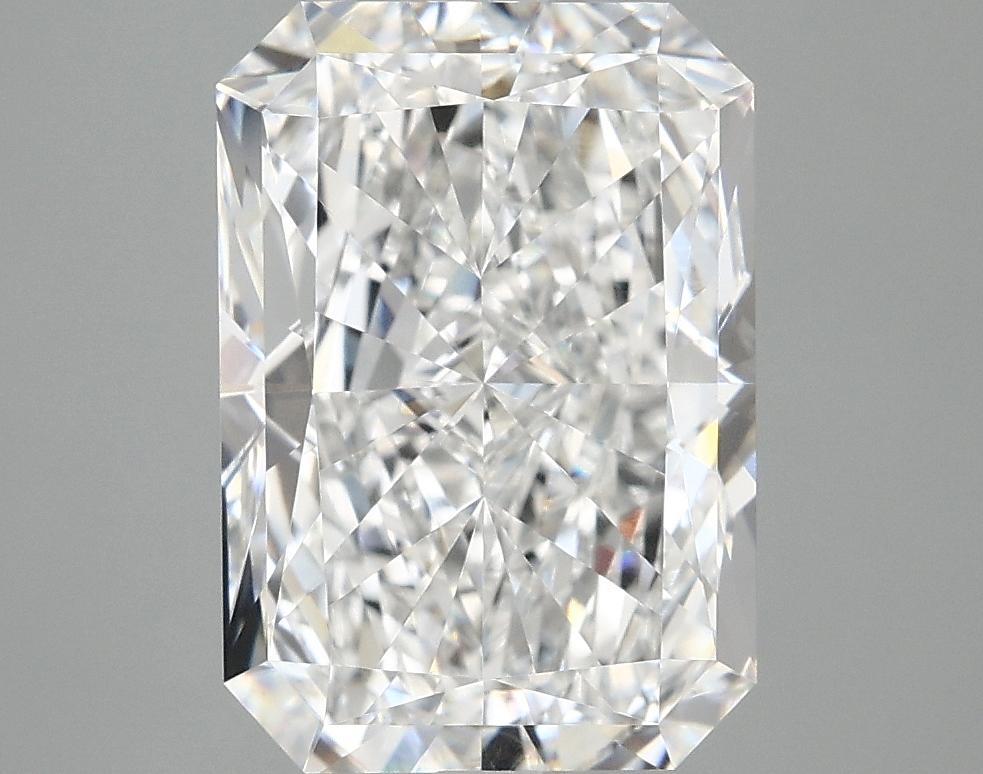 4.02 Carat Radiant Shaped Ideal Cut VVS2 IGI Certified Lab Grown Diamond