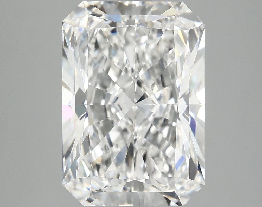 4.19 Carat Radiant Shaped Ideal Cut VVS2 IGI Certified Lab Grown Diamond