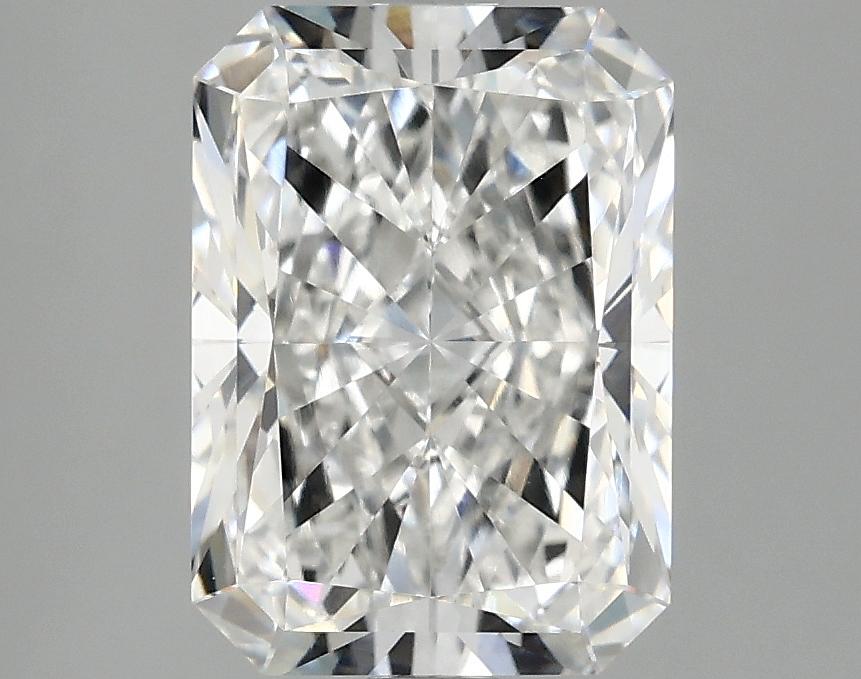 3.02 Carat Radiant Shaped Ideal Cut VVS2 IGI Certified Lab Grown Diamond