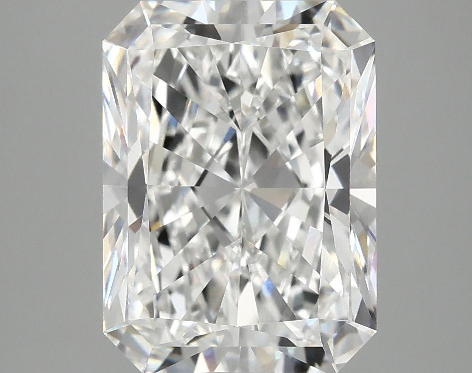4.09 Carat Radiant Shaped Excellent Cut VVS2 IGI Certified Lab Grown Diamond