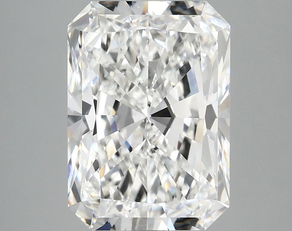 4.01 Carat Radiant Shaped Ideal Cut VS1 IGI Certified Lab Grown Diamond