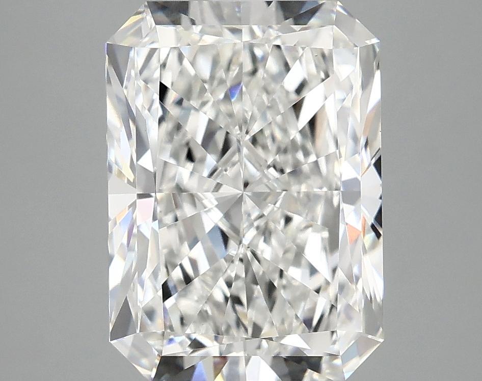 4.05 Carat Radiant Shaped Excellent Cut VS1 IGI Certified Lab Grown Diamond