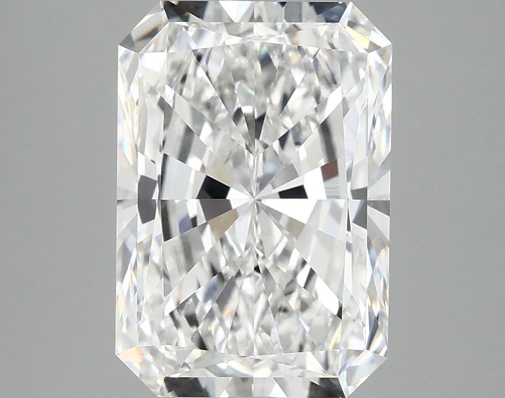 3.97 Carat Radiant Shaped Ideal Cut VVS2 IGI Certified Lab Grown Diamond