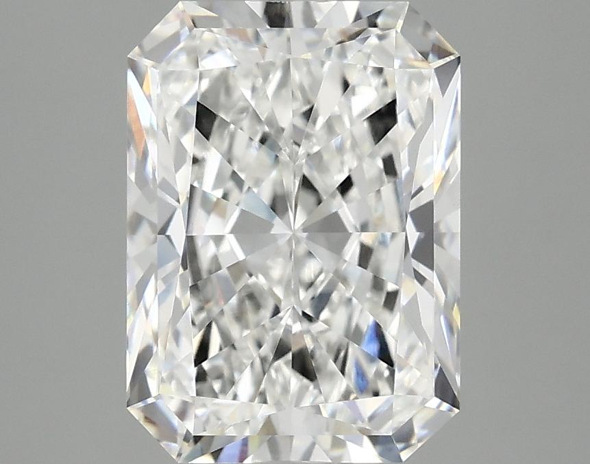3.07 Carat Radiant Shaped Excellent Cut VVS2 IGI Certified Lab Grown Diamond