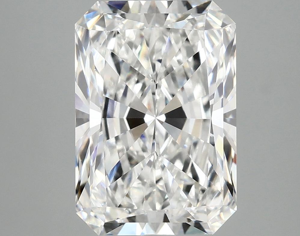 4.1 Carat Radiant Shaped Ideal Cut VVS2 IGI Certified Lab Grown Diamond