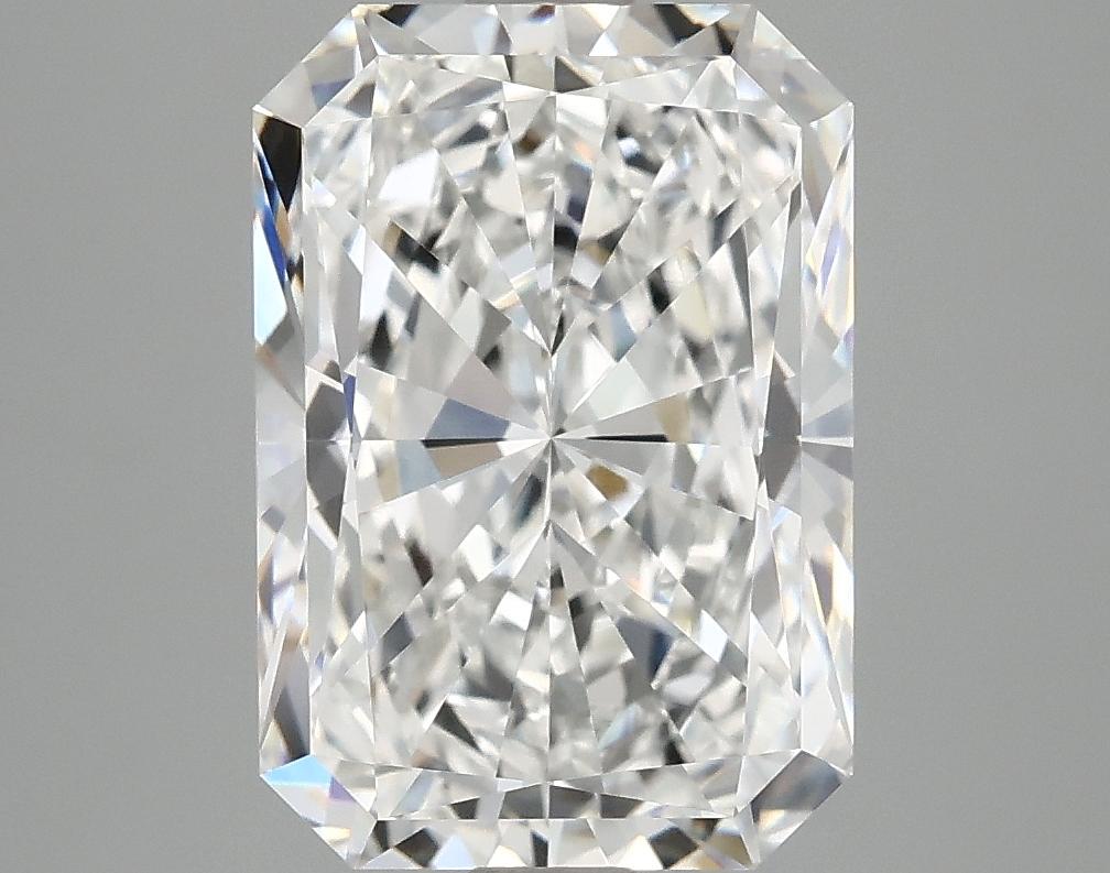 4.0 Carat Radiant Shaped Ideal Cut VVS2 IGI Certified Lab Grown Diamond