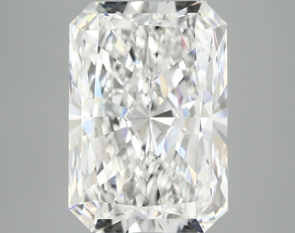 3.9 Carat Radiant Shaped Ideal Cut VVS2 IGI Certified Lab Grown Diamond