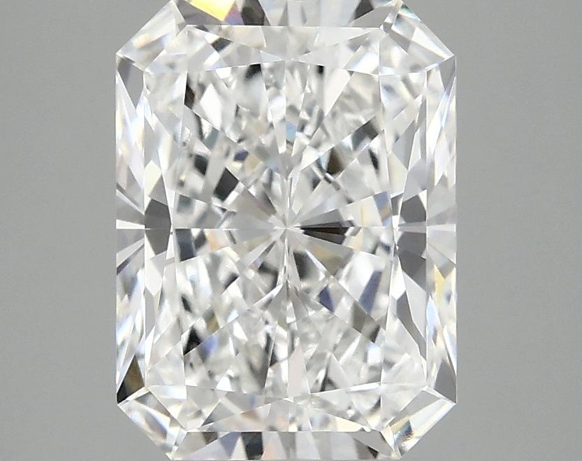 3.05 Carat Radiant Shaped Excellent Cut VVS2 IGI Certified Lab Grown Diamond