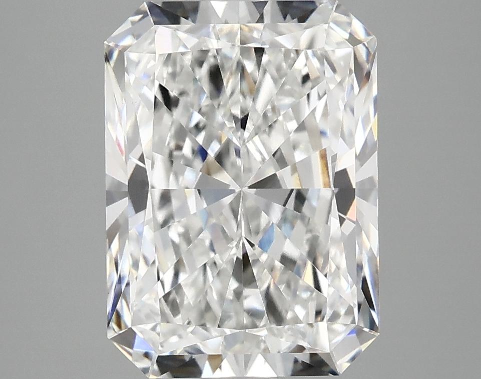 4.04 Carat Radiant Shaped Excellent Cut VVS2 IGI Certified Lab Grown Diamond